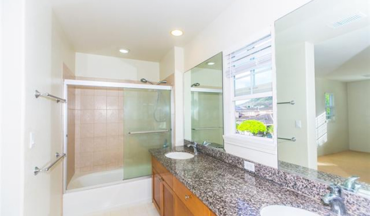 580 Lunalilo Home Road,Honolulu,Hawaii,96825,3 Bedrooms Bedrooms,2 BathroomsBathrooms,Condo/Townhouse,Lunalilo Home,1,18249790