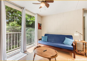 2847 Waialae Avenue,Honolulu,Hawaii,96826,1 Bedroom Bedrooms,1 BathroomBathrooms,Condo/Townhouse,Waialae,4,18249879