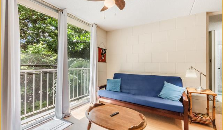 2847 Waialae Avenue,Honolulu,Hawaii,96826,1 Bedroom Bedrooms,1 BathroomBathrooms,Condo/Townhouse,Waialae,4,18249879