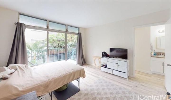 2328 Sea View Avenue,Honolulu,Hawaii,96822,1 ベッドルーム ベッドルーム,1 バスルームバスルーム,コンド / タウンハウス,Sea View,3,19412592