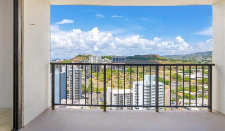 1201 Wilder Avenue,Honolulu,Hawaii,96822,2 ベッドルーム ベッドルーム,1 バスルームバスルーム,コンド / タウンハウス,Wilder,29,18250266