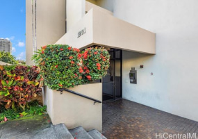 1201 Wilder Avenue,Honolulu,Hawaii,96822,2 ベッドルーム ベッドルーム,1 バスルームバスルーム,コンド / タウンハウス,Wilder,29,18250266