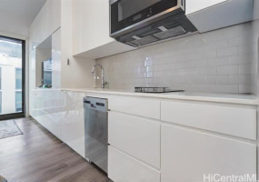 987 Queen Street,Honolulu,Hawaii,96814,1 バスルームバスルーム,コンド / タウンハウス,Queen,7,18250961