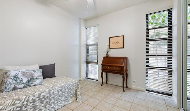 1020 Aoloa Place,Kailua,Hawaii,96734,3 Bedrooms Bedrooms,2 BathroomsBathrooms,Condo/Townhouse,Aoloa,2,18251015