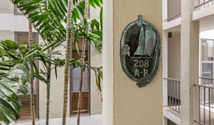 1020 Aoloa Place,Kailua,Hawaii,96734,3 Bedrooms Bedrooms,2 BathroomsBathrooms,Condo/Townhouse,Aoloa,2,18251015