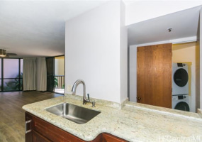 60 Beretania Street,Honolulu,Hawaii,96817,1 Bedroom Bedrooms,1 BathroomBathrooms,Condo/Townhouse,Beretania,3,18251624
