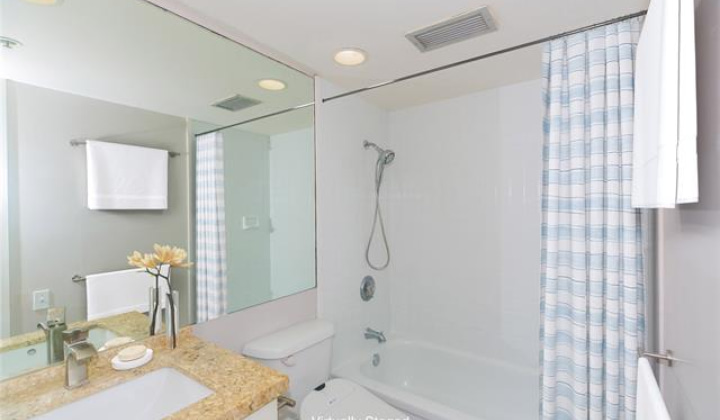 60 Beretania Street,Honolulu,Hawaii,96817,1 Bedroom Bedrooms,1 BathroomBathrooms,Condo/Townhouse,Beretania,3,18251624