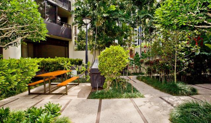 60 Beretania Street,Honolulu,Hawaii,96817,1 Bedroom Bedrooms,1 BathroomBathrooms,Condo/Townhouse,Beretania,3,18251624