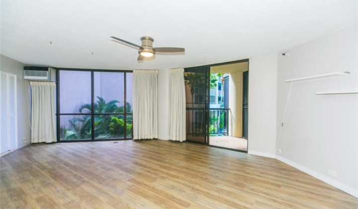 60 Beretania Street,Honolulu,Hawaii,96817,1 Bedroom Bedrooms,1 BathroomBathrooms,Condo/Townhouse,Beretania,3,18251624