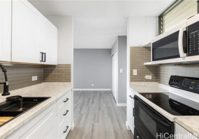 1040 Kinau Street,Honolulu,Hawaii,96814,1 Bedroom Bedrooms,1 BathroomBathrooms,Condo/Townhouse,Kinau,8,18251830