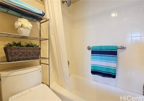 400 Hobron Lane,Honolulu,Hawaii,96815,1 Bedroom Bedrooms,1 BathroomBathrooms,Condo/Townhouse,Hobron,28,18251976
