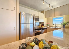 2328 Sea View Avenue,Honolulu,Hawaii,96822,1 Bedroom Bedrooms,1 BathroomBathrooms,Condo/Townhouse,Sea View,2,17838833