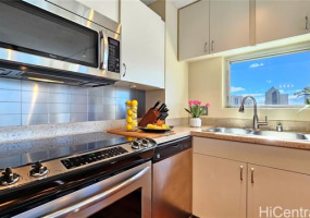 2328 Sea View Avenue,Honolulu,Hawaii,96822,1 Bedroom Bedrooms,1 BathroomBathrooms,Condo/Townhouse,Sea View,2,17838833