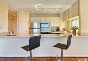 400 Hobron Lane,Honolulu,Hawaii,96815,1 Bedroom Bedrooms,1 BathroomBathrooms,Condo/Townhouse,Hobron,28,18251976