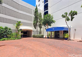 400 Hobron Lane,Honolulu,Hawaii,96815,1 Bedroom Bedrooms,1 BathroomBathrooms,Condo/Townhouse,Hobron,28,18251976