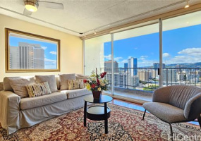 400 Hobron Lane,Honolulu,Hawaii,96815,1 Bedroom Bedrooms,1 BathroomBathrooms,Condo/Townhouse,Hobron,28,18251976