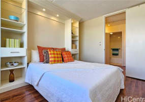 400 Hobron Lane,Honolulu,Hawaii,96815,1 Bedroom Bedrooms,1 BathroomBathrooms,Condo/Townhouse,Hobron,28,18251976