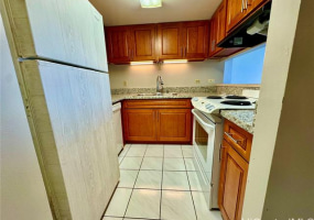 1650 KANUNU Street,Honolulu,Hawaii,96814,1 BathroomBathrooms,Condo/Townhouse,KANUNU,6,17839255