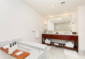 223 Saratoga Road,Honolulu,Hawaii,96815,2 ベッドルーム ベッドルーム,3 バスルームバスルーム,コンド / タウンハウス,Saratoga,37,18706809