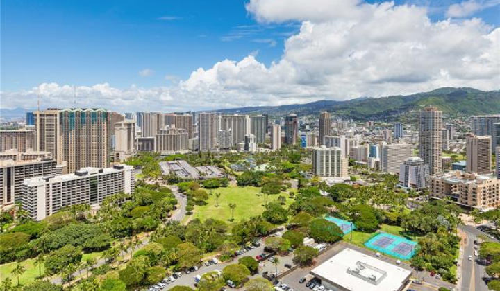 223 Saratoga Road,Honolulu,Hawaii,96815,2 ベッドルーム ベッドルーム,3 バスルームバスルーム,コンド / タウンハウス,Saratoga,37,18706809
