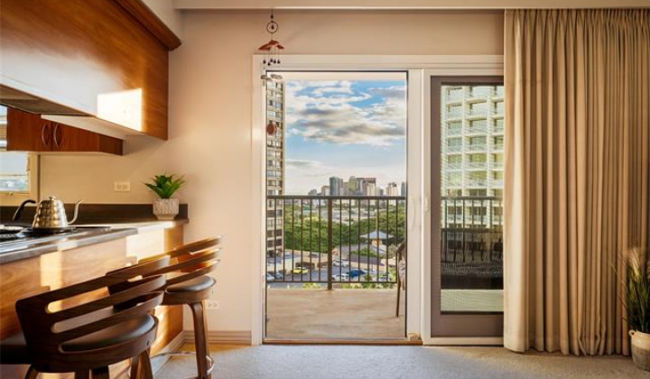 21 Craigside Place,Honolulu,Hawaii,96817,1 BathroomBathrooms,Condo/Townhouse,Craigside,4,18252171