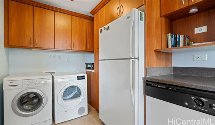 21 Craigside Place,Honolulu,Hawaii,96817,1 BathroomBathrooms,Condo/Townhouse,Craigside,4,18252171