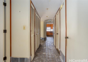 1525 Wilder Avenue,Honolulu,Hawaii,96822,2 ベッドルーム ベッドルーム,2 バスルームバスルーム,コンド / タウンハウス,Wilder,5,18252265