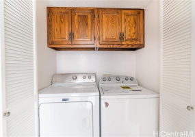 555 Hahaione Street,Honolulu,Hawaii,96825,2 Bedrooms Bedrooms,2 BathroomsBathrooms,Condo/Townhouse,Hahaione,2,18252369