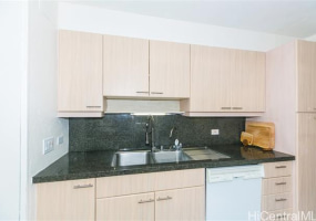 1750 Kalakaua Avenue,Honolulu,Hawaii,96826,2 Bedrooms Bedrooms,2 BathroomsBathrooms,Condo/Townhouse,Kalakaua,29,18252728
