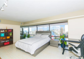 1750 Kalakaua Avenue,Honolulu,Hawaii,96826,2 Bedrooms Bedrooms,2 BathroomsBathrooms,Condo/Townhouse,Kalakaua,29,18252728