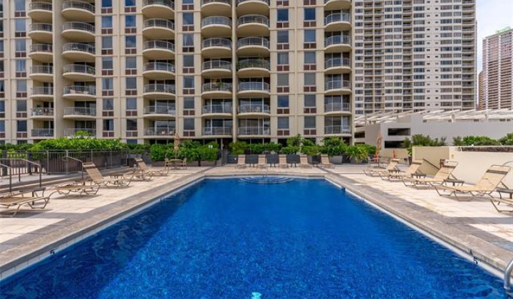 1717 Ala Wai Boulevard,Honolulu,Hawaii,96815,3 ベッドルーム ベッドルーム,2 バスルームバスルーム,コンド / タウンハウス,Ala Wai,23,19416277
