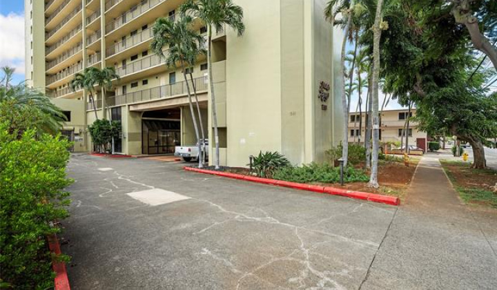1561 Pensacola Street,Honolulu,Hawaii,96822,1 ベッドルーム ベッドルーム,1 バスルームバスルーム,コンド / タウンハウス,Pensacola,4,19416623