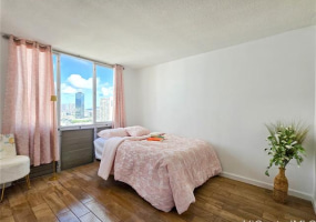 780 Amana Street,Honolulu,Hawaii,96814,2 ベッドルーム ベッドルーム,1 バスルームバスルーム,コンド / タウンハウス,Amana,17,18253830
