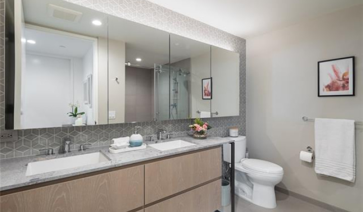1000 Auahi Street,Honolulu,Hawaii,96814,1 Bedroom Bedrooms,1 BathroomBathrooms,Condo/Townhouse,Auahi,10,18254182