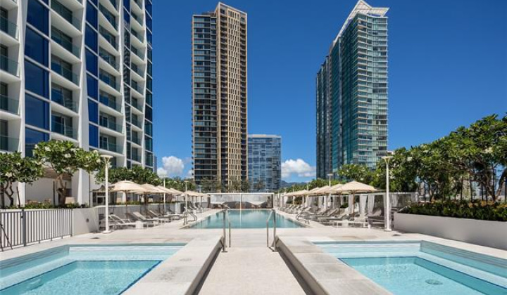 1000 Auahi Street,Honolulu,Hawaii,96814,1 Bedroom Bedrooms,1 BathroomBathrooms,Condo/Townhouse,Auahi,10,18254182
