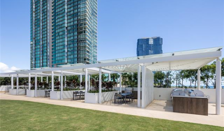1000 Auahi Street,Honolulu,Hawaii,96814,1 Bedroom Bedrooms,1 BathroomBathrooms,Condo/Townhouse,Auahi,10,18254182