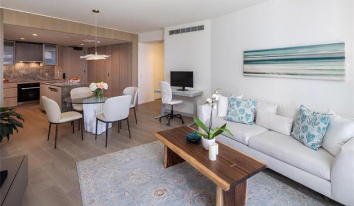 1000 Auahi Street,Honolulu,Hawaii,96814,1 Bedroom Bedrooms,1 BathroomBathrooms,Condo/Townhouse,Auahi,10,18254182