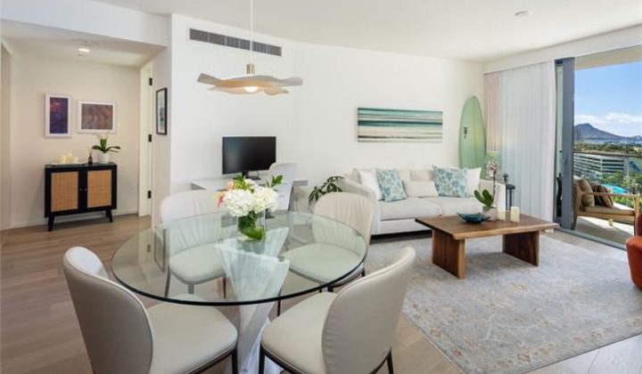 1000 Auahi Street,Honolulu,Hawaii,96814,1 Bedroom Bedrooms,1 BathroomBathrooms,Condo/Townhouse,Auahi,10,18254182