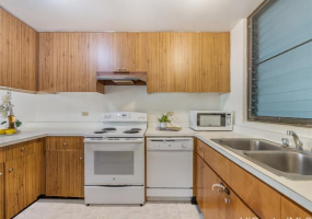 501 Hahaione Street,Honolulu,Hawaii,96825,1 ベッドルーム ベッドルーム,1 バスルームバスルーム,コンド / タウンハウス,Hahaione,4,18254196