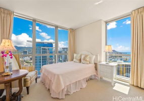 1177 Queen Street,Honolulu,Hawaii,96814,3 Bedrooms Bedrooms,2 BathroomsBathrooms,Condo/Townhouse,Queen,45,18254201