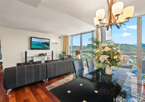 1177 Queen Street,Honolulu,Hawaii,96814,3 Bedrooms Bedrooms,2 BathroomsBathrooms,Condo/Townhouse,Queen,45,18254201