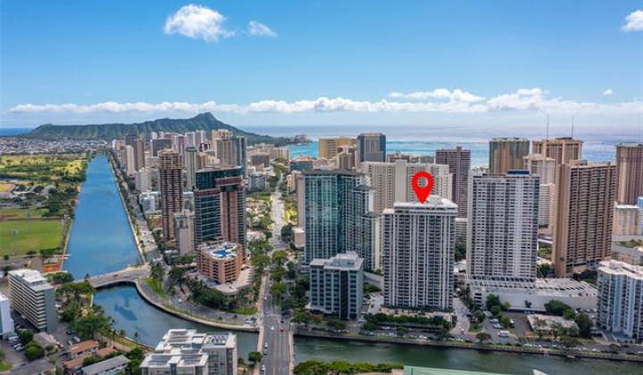 1717 Ala Wai Boulevard,Honolulu,Hawaii,96815,3 ベッドルーム ベッドルーム,2 バスルームバスルーム,コンド / タウンハウス,Ala Wai,20,19417494