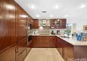 223 Saratoga Road,Honolulu,Hawaii,96815,1 Bedroom Bedrooms,2 BathroomsBathrooms,Condo/Townhouse,Saratoga,9,18254584