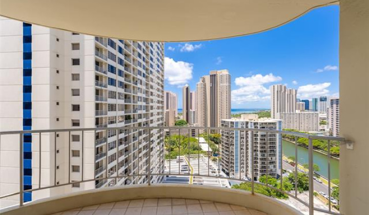 1717 Ala Wai Boulevard,Honolulu,Hawaii,96815,3 ベッドルーム ベッドルーム,2 バスルームバスルーム,コンド / タウンハウス,Ala Wai,20,19417494