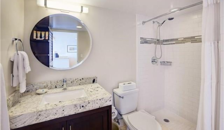 1777 Ala Moana Boulevard,Honolulu,Hawaii,96815,1 Bedroom Bedrooms,1 BathroomBathrooms,Condo/Townhouse,Ala Moana,22,18254956