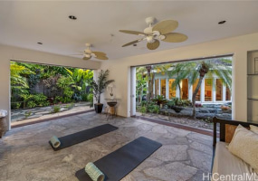 4745 Aukai Avenue,Honolulu,Hawaii,96816,4 Bedrooms Bedrooms,5 BathroomsBathrooms,Single family,Aukai,18763054