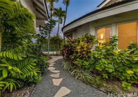 4745 Aukai Avenue,Honolulu,Hawaii,96816,4 Bedrooms Bedrooms,5 BathroomsBathrooms,Single family,Aukai,18763054