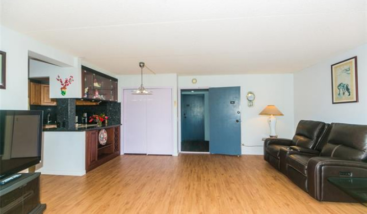 430 Keoniana Street,Honolulu,Hawaii,96815,2 ベッドルーム ベッドルーム,1 バスルームバスルーム,コンド / タウンハウス,Keoniana,6,18256656