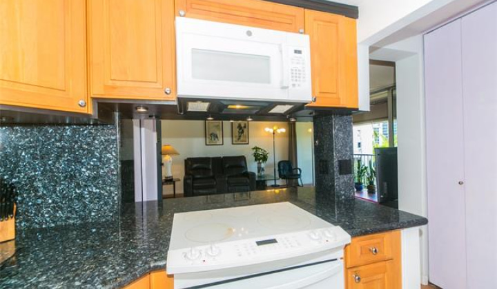 430 Keoniana Street,Honolulu,Hawaii,96815,2 ベッドルーム ベッドルーム,1 バスルームバスルーム,コンド / タウンハウス,Keoniana,6,18256656