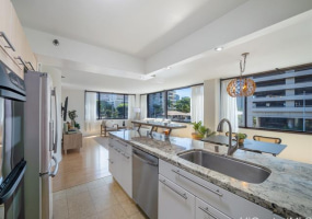 2232 Kapiolani Boulevard,Honolulu,Hawaii,96826,2 Bedrooms Bedrooms,2 BathroomsBathrooms,Condo/Townhouse,Kapiolani,3,18256716